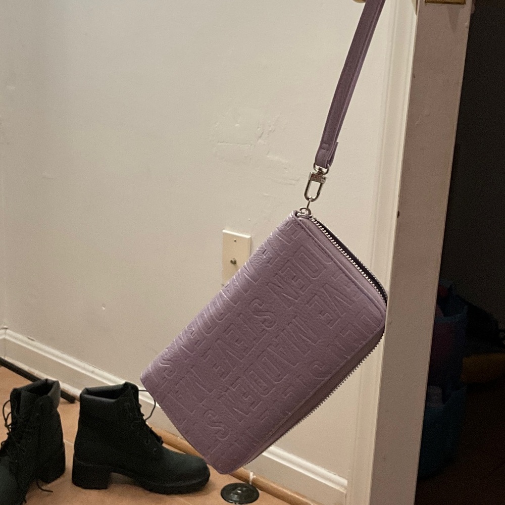 Lavender Embossed Women's Clutch